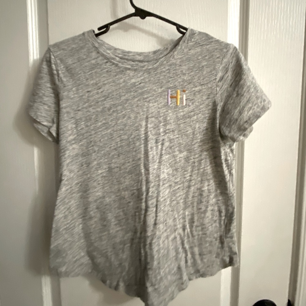 Old Navy Gray T-shirt